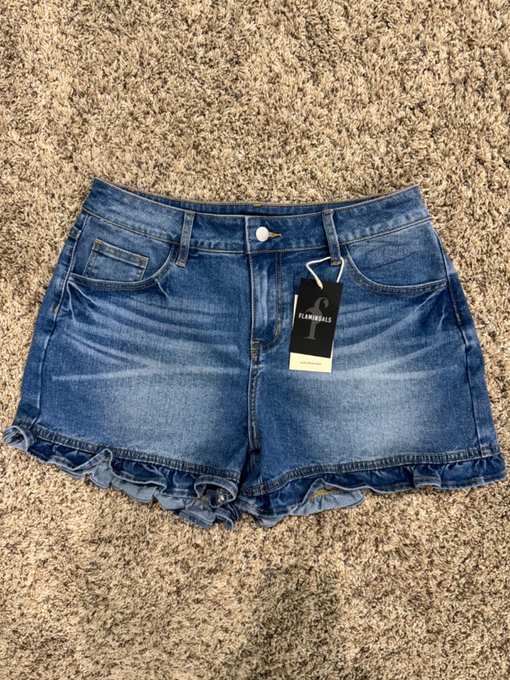 Flamingals Wash Ruffle Hem Mid Rise Denim Shorts Without Belt Large NWT - Picture 7 of 12